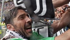 Харизма и рекорди: Защо Буфон е най-великият вратар