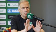 Лудогорец спрял да играе при гола на Батуми