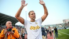 Стенли: Шефовете на БФС да бъдат изритани и държани под отговорност