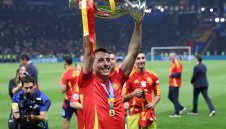 Испански национал е цел №1 на Ливърпул