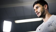 Рома си хареса бек на Бордо