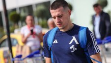 Костов хвърля Марин Петков от първата минута