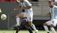 Уест Хям с отличен трансфер, уреди аржентински национал