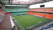 "Гадзета дело Спорт": Милано може да приеме финала на ШЛ през 2016-та