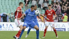 Намери се кой да спаси Левски от Ривалдиньо