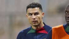 Стана много голям: Роналдо иска смяна на... рефера + ВИДЕО