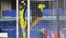 ПСЖ кръжи около Де Хеа