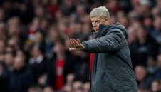 Венгер отрече за съдийско рамо срещу Тотнъм