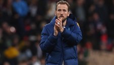 Кариерата на Хари Кейн е на кръстопът