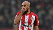 Ман Юнайтед удари втора "греда" с желана "пчеличка"