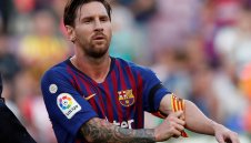 Меси се ядоса: Зле сме в защита, несериозни е да ни вкарват във всеки мач