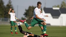 Юношите до 17г. с престижен успех на старта на квалификациите за Евро 2020