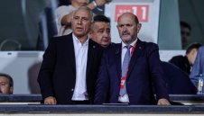 Нова драма: Христо Стоичков коли и беси в ЦСКА!