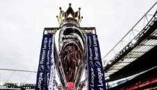 Кошмарът се повтаря: Прекъсват сезона във Висшата лига на Англия?