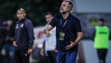 Локо Пловдив ще спира Левски с тактиката от Лудогорец