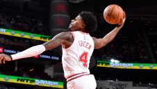 Eзерняците отнесоха здрав пердах от Хюстън