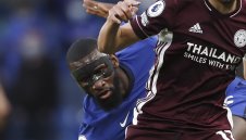 Страх от Реал, Юве и ПСЖ? Байерн преговаря с Рюдигер