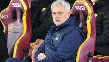 Моуриньо таи надежда Дибала да играе утре