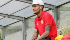 Изгониха Каранга още в третия му мач в Китай