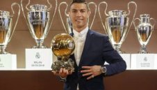 Продадоха реплика на Златната топка на Роналдо за над половин милион евро