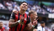 Черешките приземиха Тотнъм с много силна игра