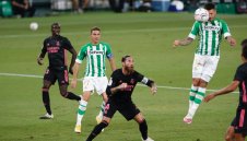 ВАР измъкна Реал в Севиля за 3:2 срещу Бетис