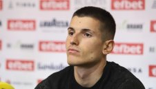 Три отбора от Франция искат български национал