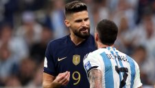 Ще играе ли за Франция? Жиру взе решение