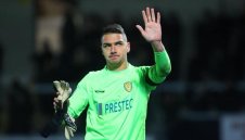 Ще бием Кипър и Словения с вратар от Англия и голмайстор на Левски