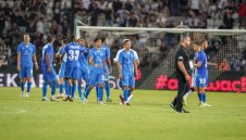 Мъри Стоилов заповяда: Искам агресия от Левски!