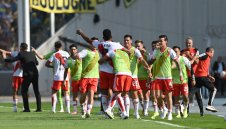 Реал сваля цената на отписан от Барса