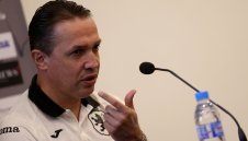 Антон Велков подписва с Локо София до края на сезона