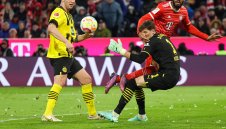 Това шега ли е? Байерн сменя Нойер с... Кобел