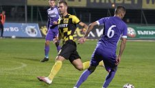 Драма в Пловдив. Етър открадна победата от Ботев в последните секунди