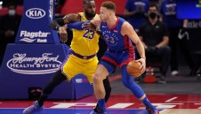 Eзерняците с неочакван срив в Детройт