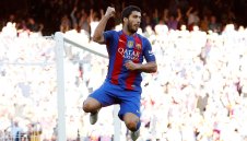 Сити и Юнайтед си мерят пачките, влюбиха се в Суарес