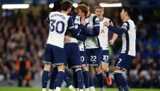 Тотнъм спря черната си серия