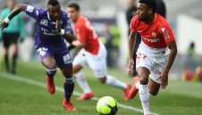 От "Анфийлд" се приближават до Лемар