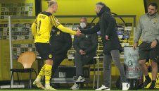 Треньорът на Дортмунд критикува играчите си