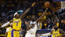 Шампионите не се дават! Голдън Стейт удари Лейкърс у дома