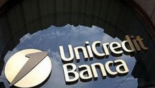 УниКредит продава Рома до края на годината