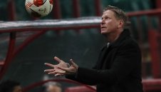 Треньор с близо 200 мача в Бундеслигата поема ЦСКА, Маркус Гиздол вече е в София