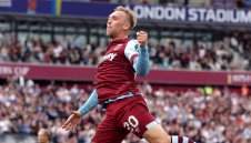 Голяма звезда на Чуковете преподписа с клуба до 2030-а!