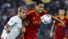 Коляното още спъва Смолинг