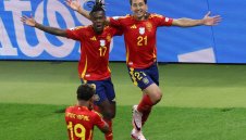 За ужас на Арсенал и Челси! Барса стартира преговорите с Нико