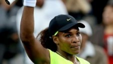 “Щастлива губеща” е застанала на пътя на Серена към титлата в Станфорд