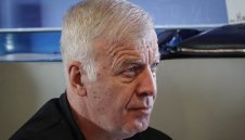 Наско Сираков остава президент на Левски