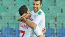 Дяков скочи на критиците: Не пипайте Петев и Боби!