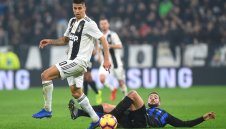 Кансело и Куадрадо висят за дербито на Торино