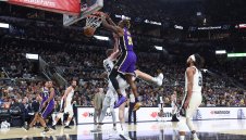 Езерняците се справиха и със Сан Антонио